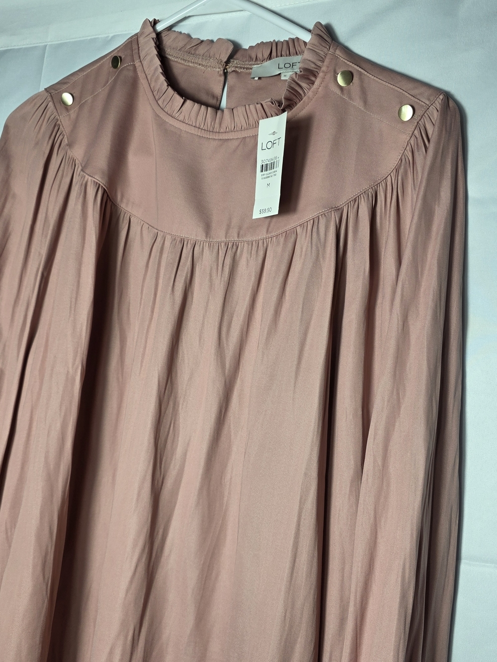 LOFT Blush Pink Long Sleeve Ruffle Yoke Blouse with Gold Buttons NWT Feminine - Picture 3 of 6